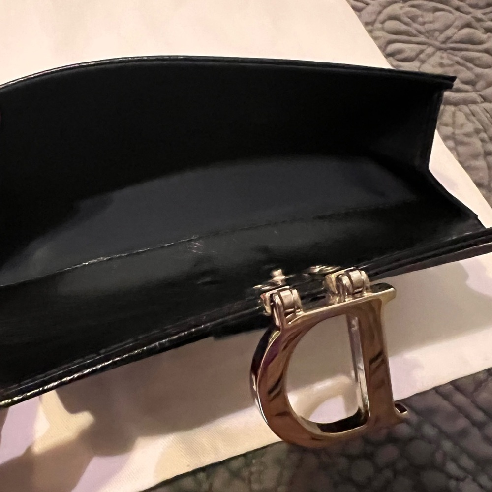GORGEOUS & RARE💕DIOR FLIGHT WALLET💗 - Picture 10 of 11